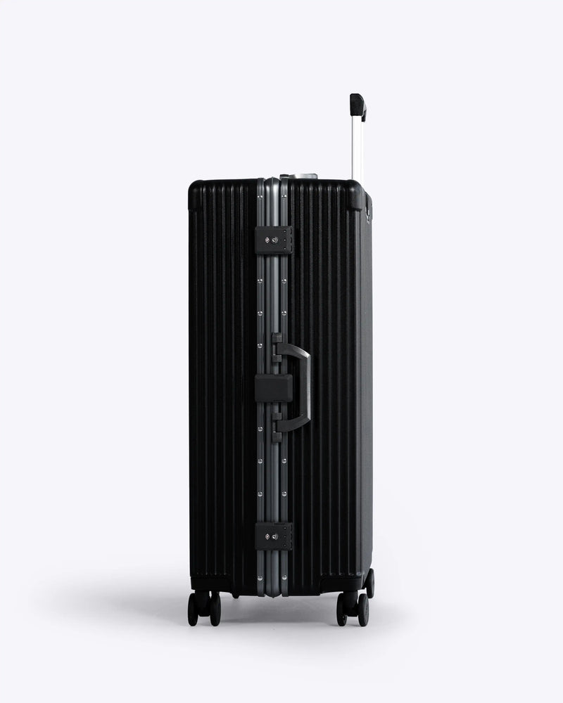 #color_jet black