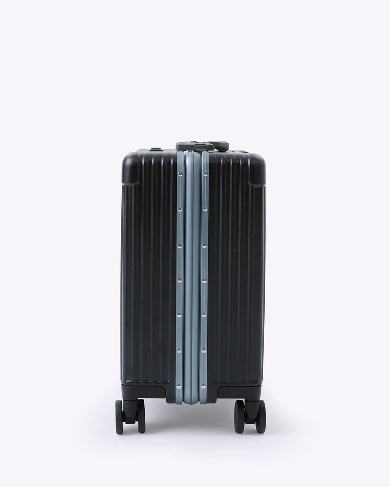 #color_jet black