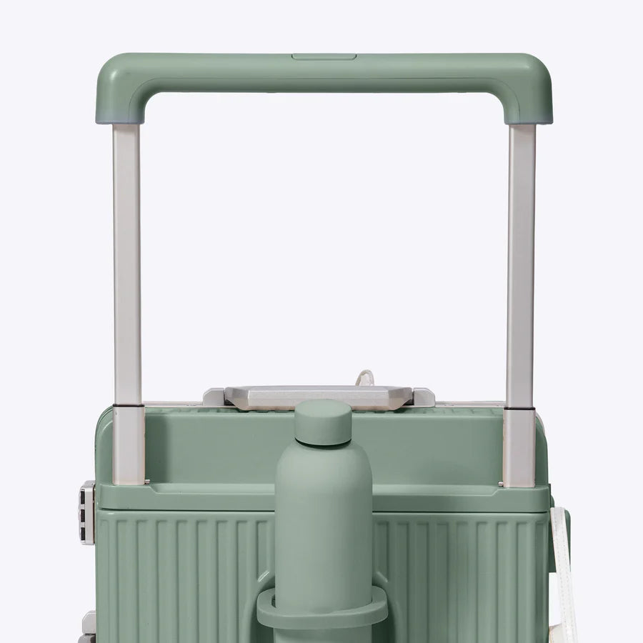 Ergonomic Wide Handle